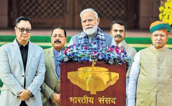 Parl session shouldn't be sacrificed for politics: PM