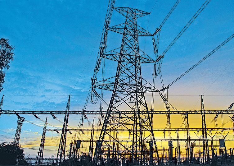 Govt preps debt recast plan for discoms