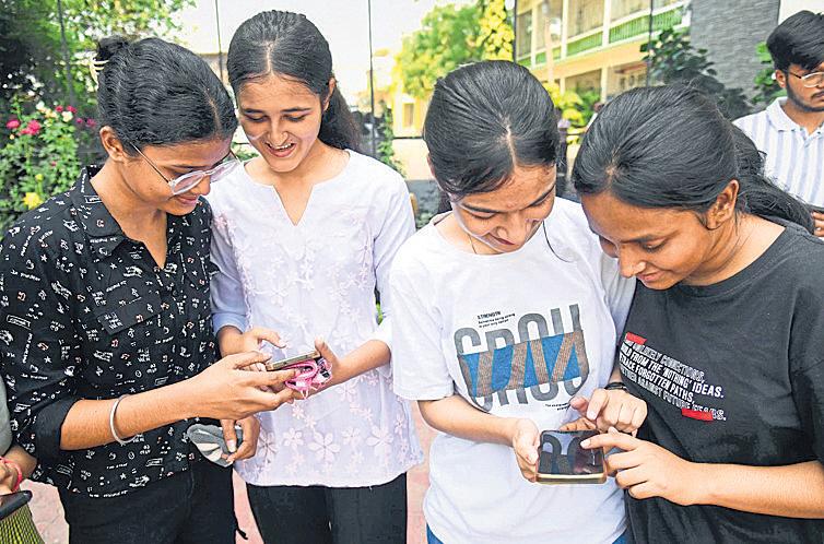 Aakash CFO Vipan Joshi quits as leadership churn deepens