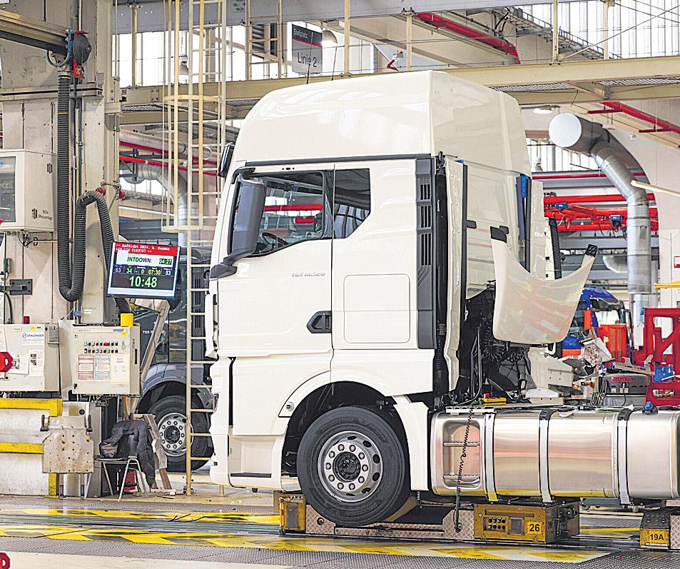 Tata, Murugappa, VECV inch towards e-truck incentives