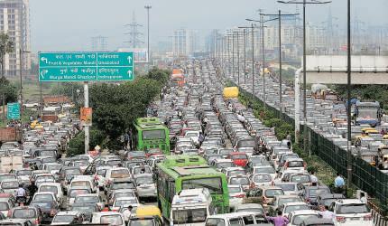 Air quality regulator sets up expert panel on EV transition