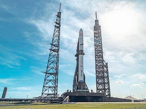 Bezos' Blue Origin launches New Glenn rocket with AST satellite