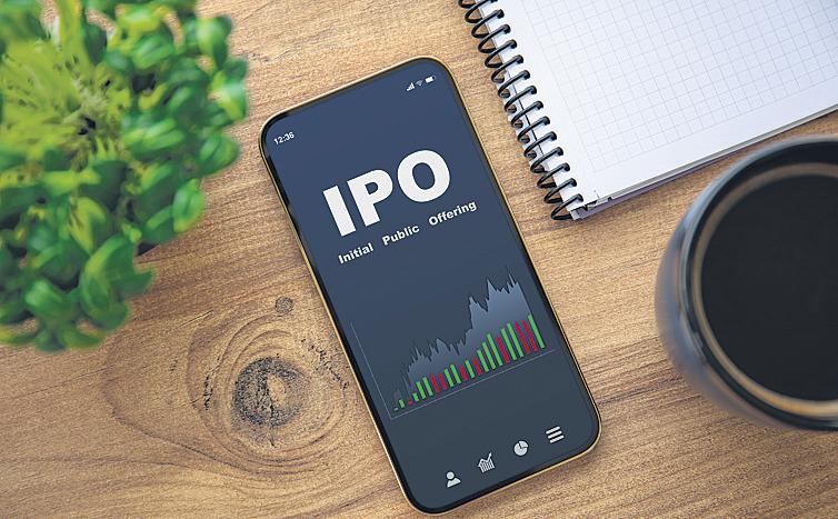 Do pre-IPO gains get long-term tax status?