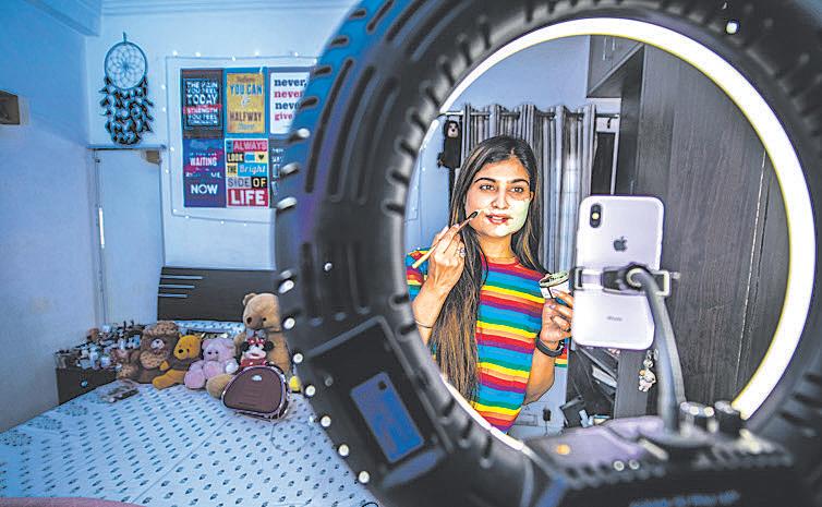 Why brands are now spying on competitors' influencer playbooks