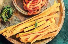 Vadodara’s ‘farsan’ fix