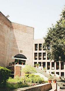 IIMS scamper for LPG, cut food menu as shortage bites