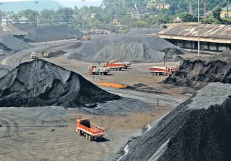 Steel giants turn cautious in bids for iron ore mines