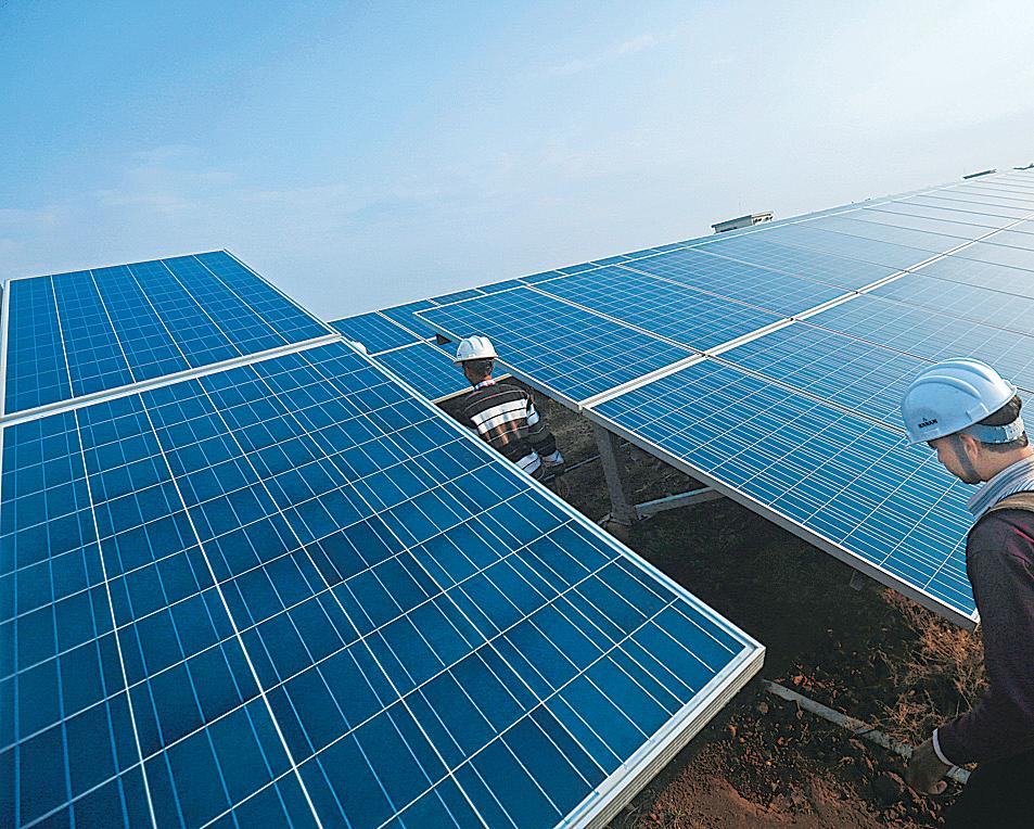 Welspun to sell majority in clean energy firm, hires EY