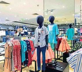 Venture capital firms do a fit check with fashion startups
