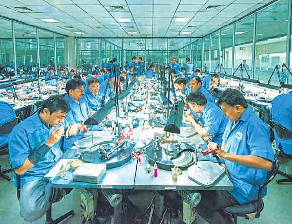 Lab-grown diamond brands boost awareness spending
