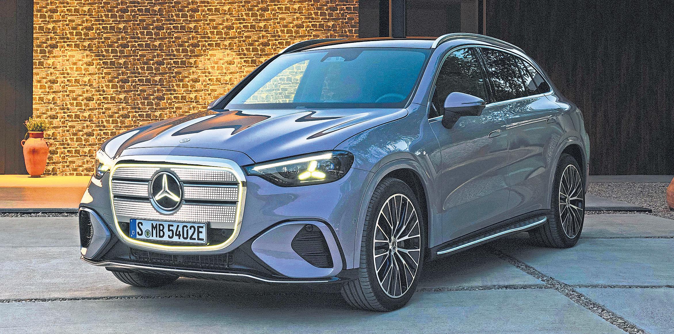 A compact electric SUV that believes in bling