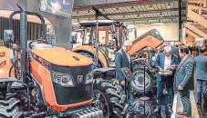 Low farmer awareness keeps e-tractor sales muted despite state sops