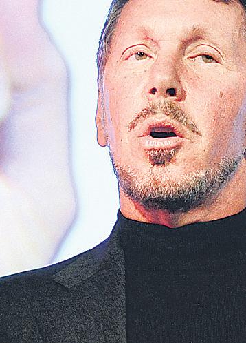 Ellison offers to back Paramount's Warner Bros bid