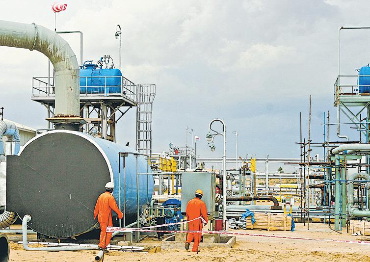 Core sector output rebounds in Nov