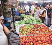 Food inflation likely to come down: Ficci
