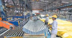 India plans safeguard duty to curb Chinese steel imports