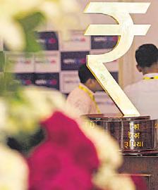 India's net direct tax collection swells 16% in FY25