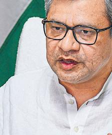 Chips to data, 2025 a key year for India: Vaishnaw