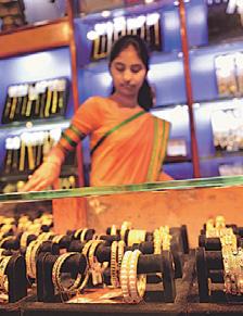 Commerce ministry to bring SOP for data after gold fiasco