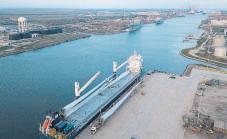 Credit markets brush off tariff worries