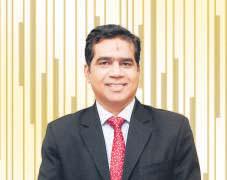 Investors Would Do Well Betting on Large Caps in VUCA Environment