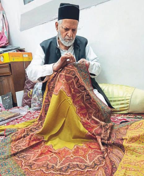The Corner 'Rafugar' Needs a Stitch in Time