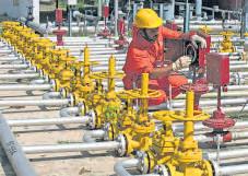 Oil, gas survey scheme may be extended