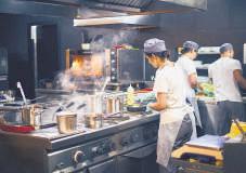 Profit squeeze drives India's restaurants to seek new delivery paths