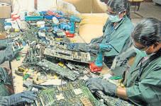 KKR Revives Sale of RE Sustainability, Eyes Up to $1.5 Billion