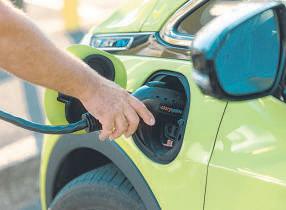 Complexities cloud carbon credits in Delhi's EV policy