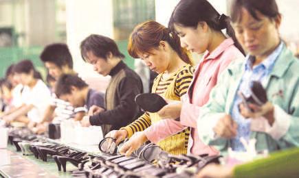 CEOs rush to get their shipments from China while trade truce lasts