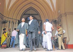 Lawyers seek clarity on advertising abroad