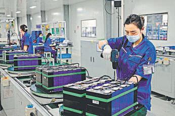 China turns to consumers to boost growth, but households are wary