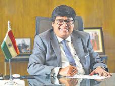 NMDC readies ₹70,000 cr projects, GIFT City unit