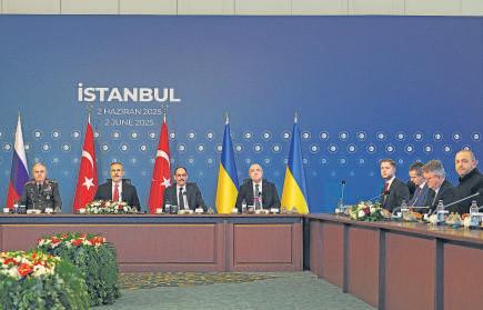 Russia, Ukraine Start Peace Talks After Strikes