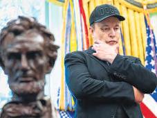 A star-crossed bromance comes apart at the seams