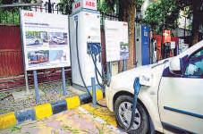Hybrid carmakers seek sops, want clean mobility benefits