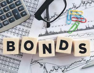 VCs, Fintechs Follow as Investors Chase Bonds
