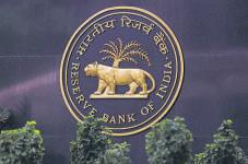 RBI relief fails to help, NBFC loans continue to fall