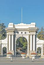 China Could Yet Trump the US in a Big Scramble for AI Talent