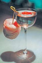 Understanding the science of sweetness in cocktails