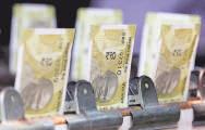 Barclays says rupee slide 'overdone'