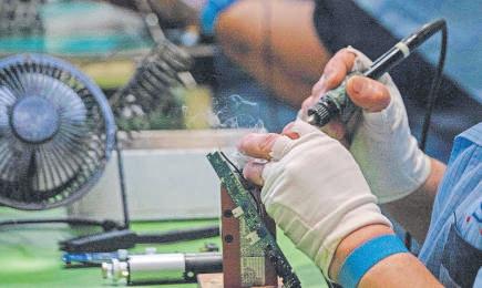 India Eyeing Centre-State Tango for FDI in Key Sectors