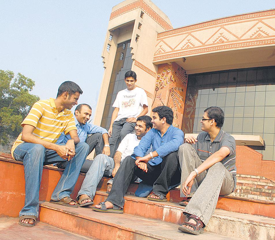 IIMs See a Surge in Offers as Startups, NGOs Join the Race