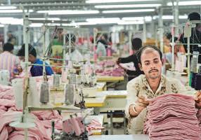 Govt reviewing scheme that supports MSMEs to go global