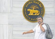 Balanced Policy That Did Not Yield a Rate Cut