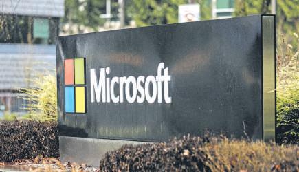 Microsoft Raids Google's DeepMind AI Unit With Promise of Less Bureaucracy