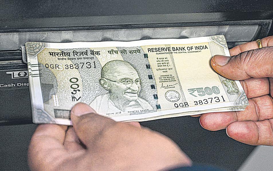 India's Direct Tax Mop-Up Slips 4% as Refunds Surge