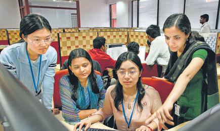 Indian IT splits into growth seekers & margin defenders