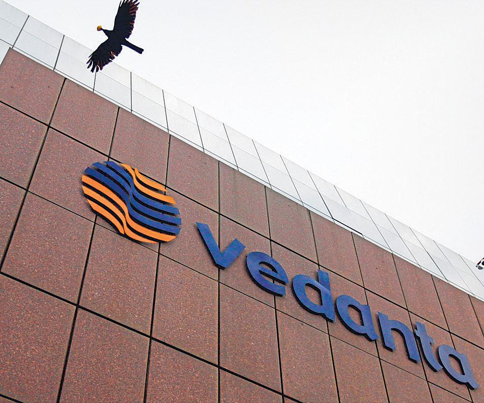Vedanta demerger could hamper recoveries: Govt